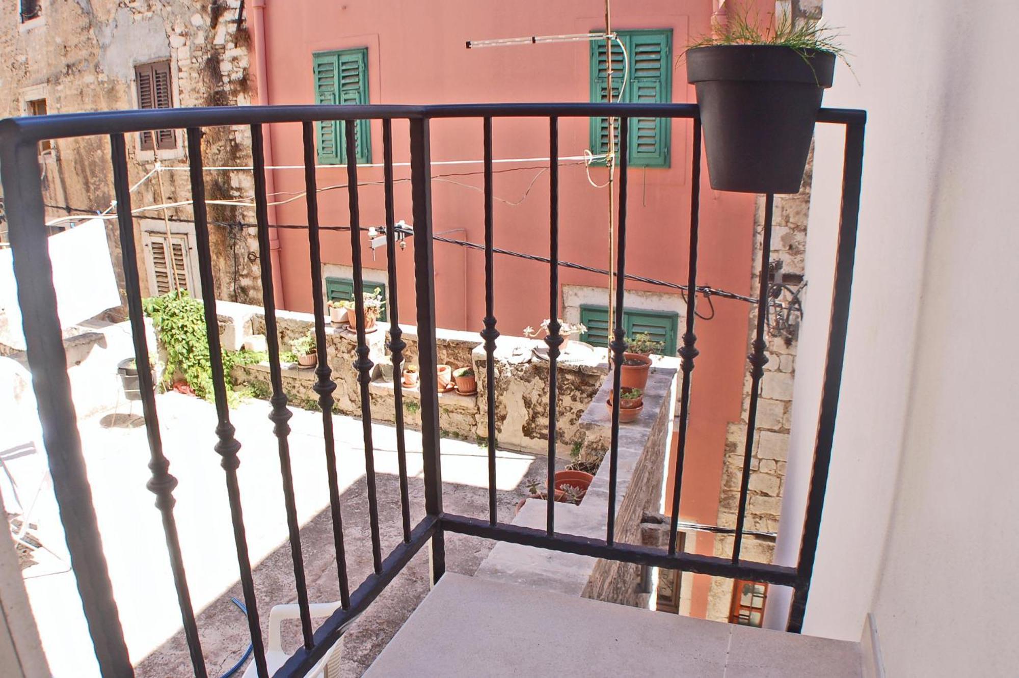 Duma Apartments Šibenik Екстериор снимка